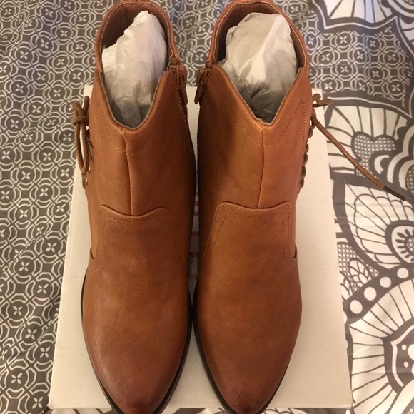 Cognac Lace Up Booties - Picture 3 of 5